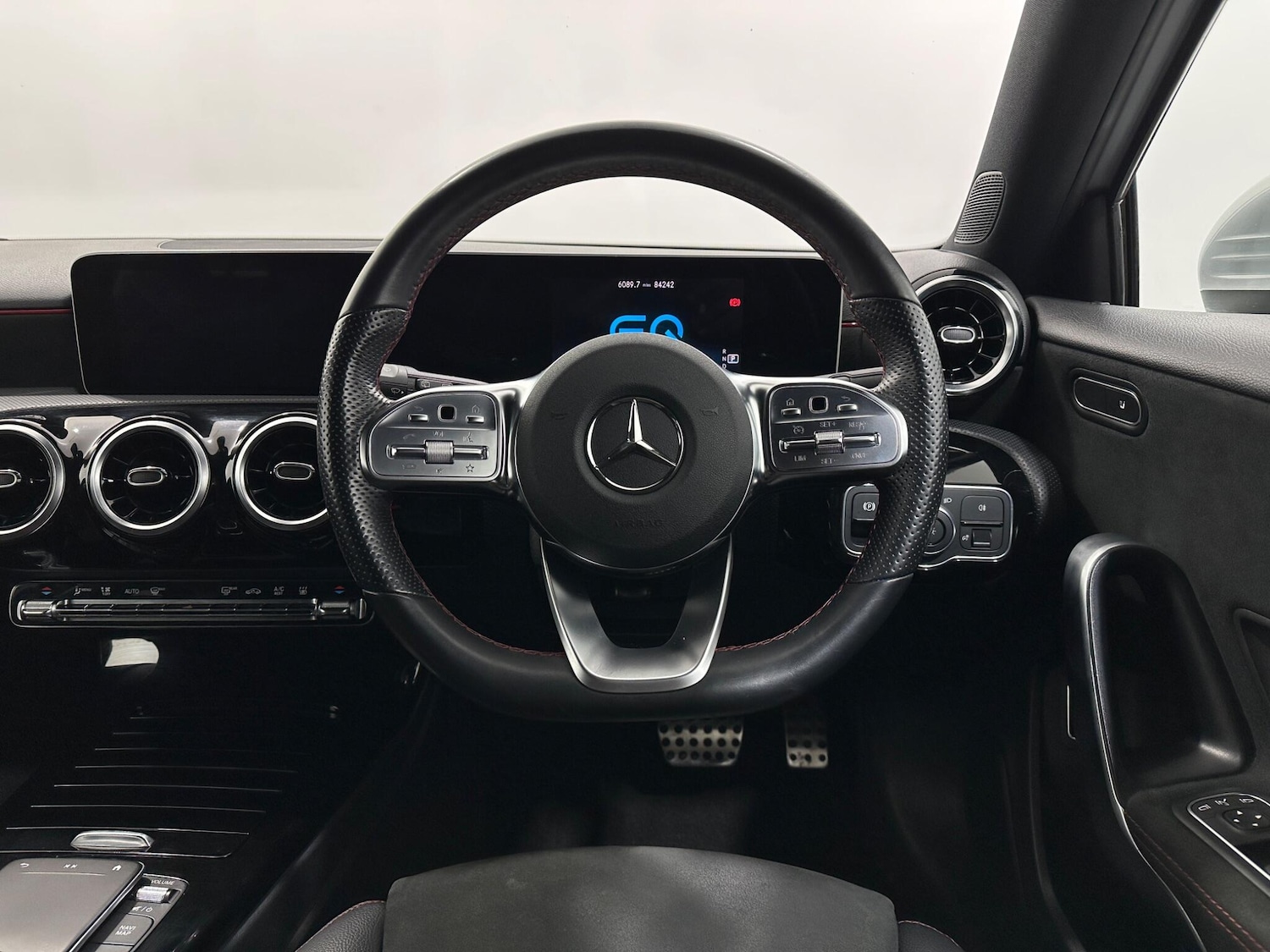 Used Mercedes-Benz A-Class 2020 for sale - 77238525: Photo 12