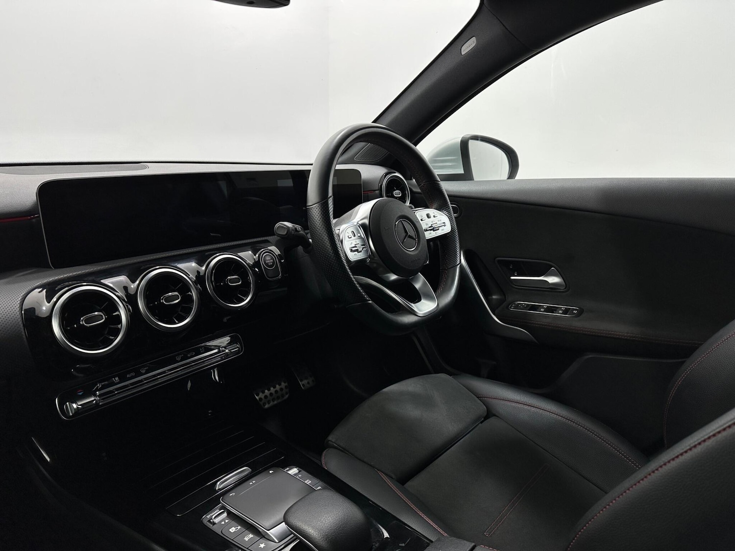 Used Mercedes-Benz A-Class 2020 for sale - 77238525: Photo 31