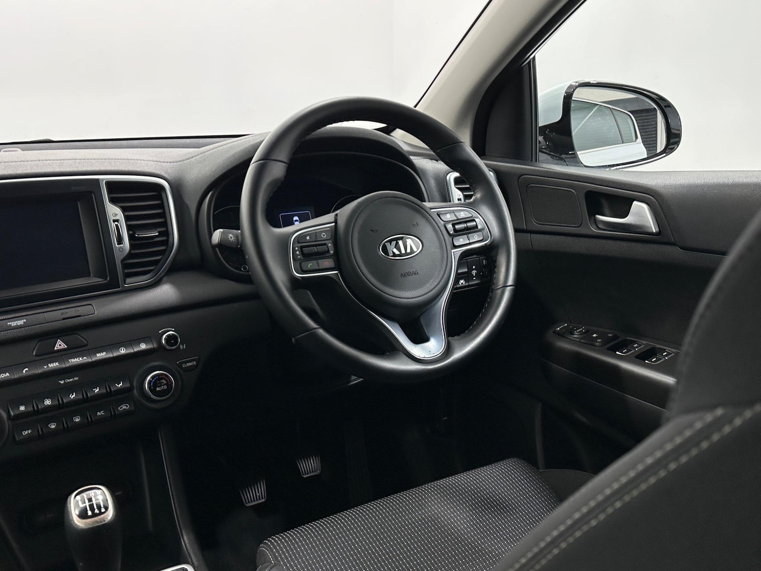 Used Kia Sportage 2016 for sale - 76878879: Photo 11