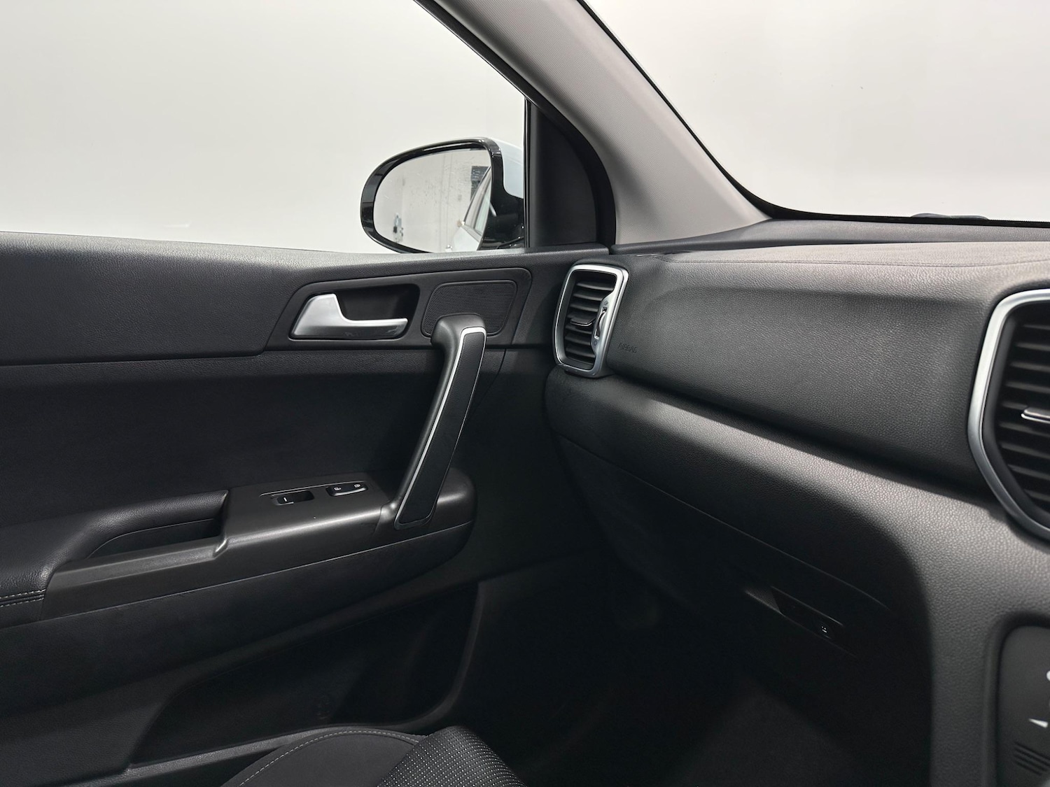 Used Kia Sportage 2016 for sale - 76878879: Photo 25