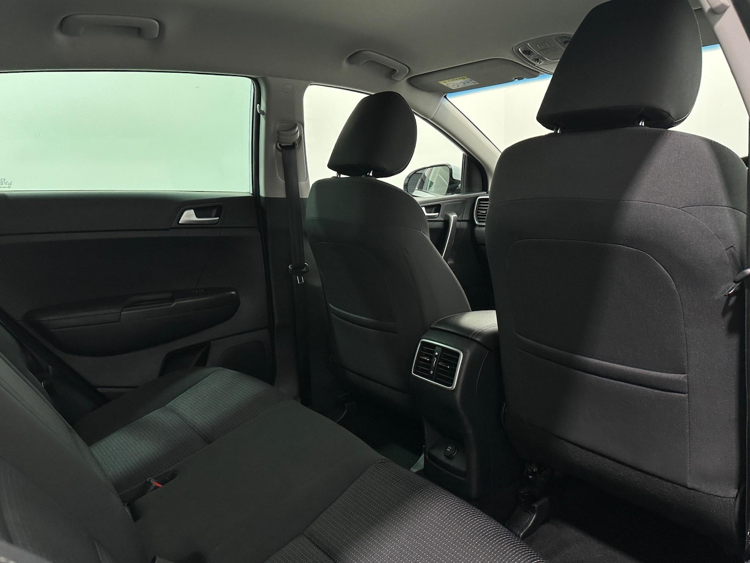 Used Kia Sportage 2016 for sale - 76878879: Photo 40