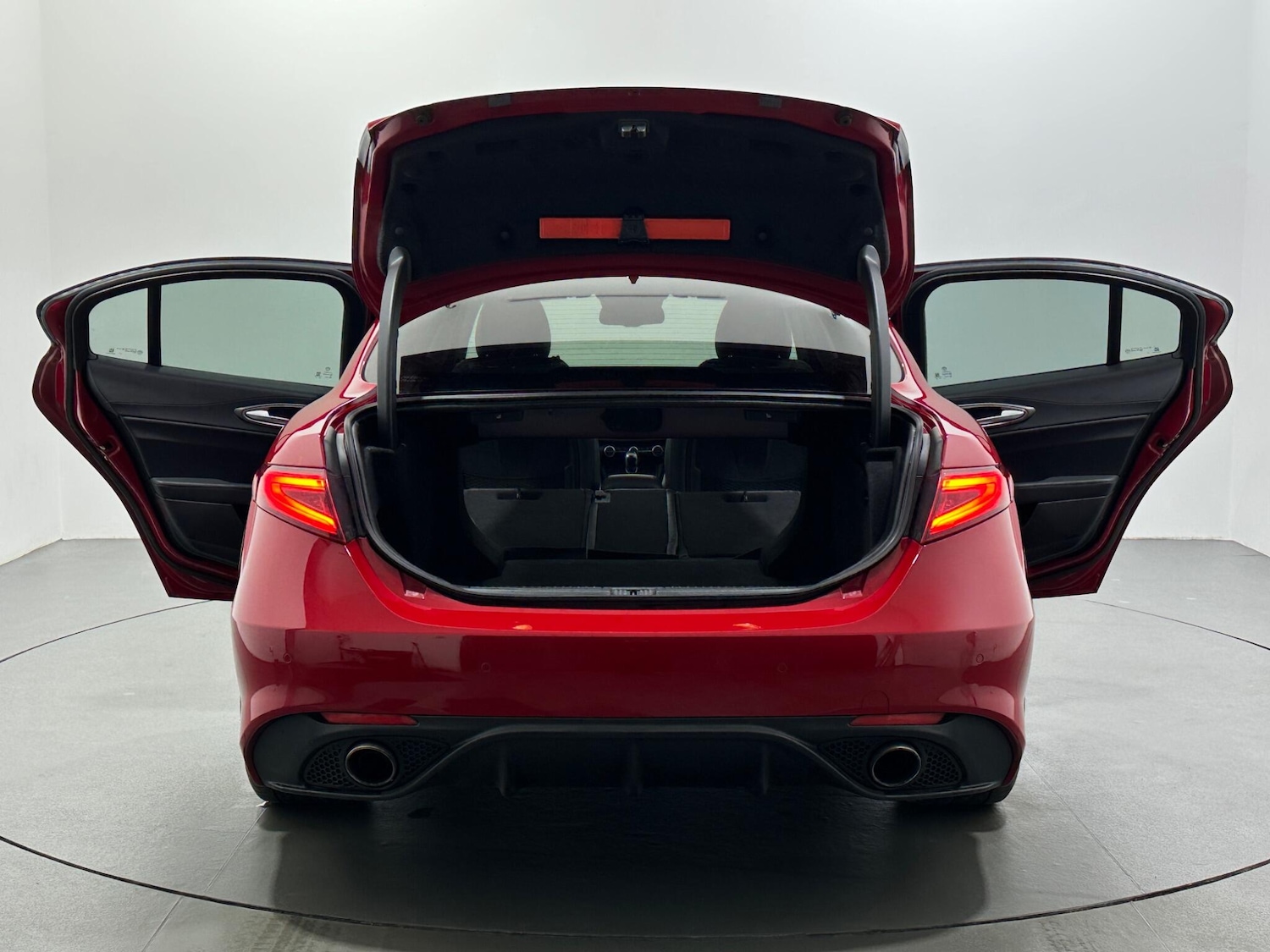 Used Alfa Romeo Giulia 2019 for sale - 77278715: Photo 47