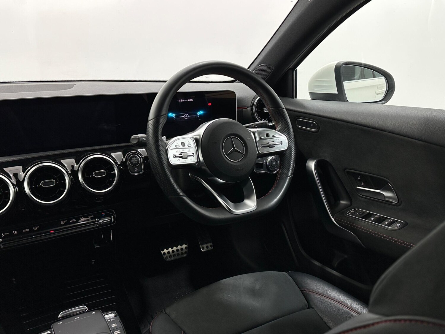 Used Mercedes-Benz A-Class for sale - 77957665: Photo 12