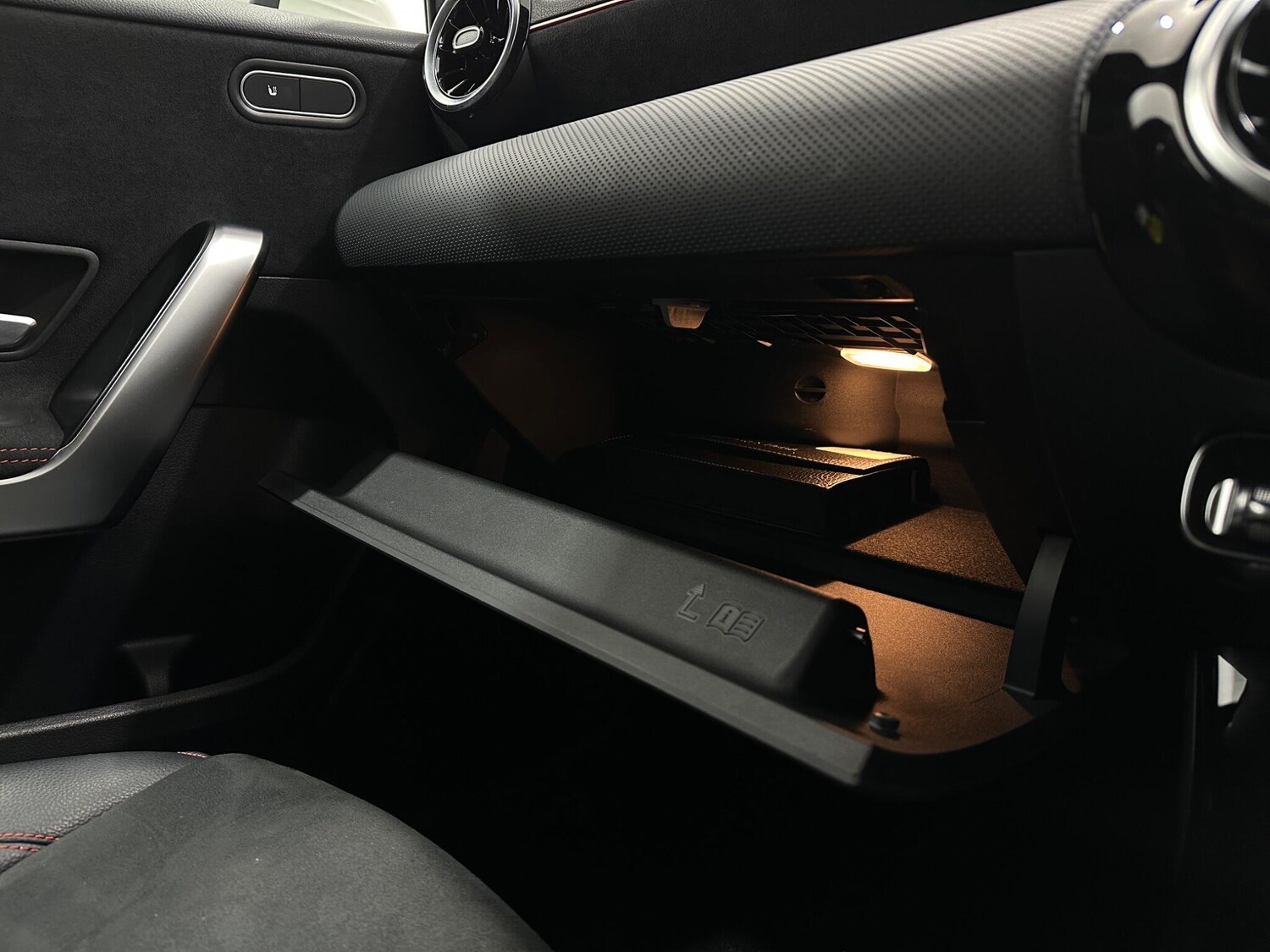 Used Mercedes-Benz A-Class for sale - 77957665: Photo 29