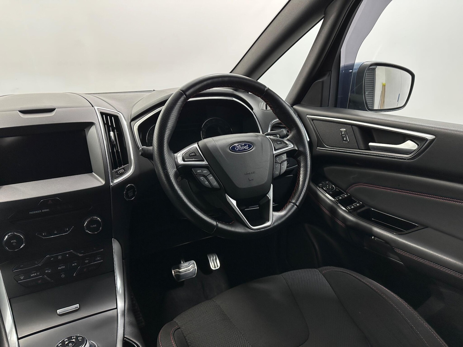 Used Ford S-Max 2019 for sale - 78034089: Photo 12