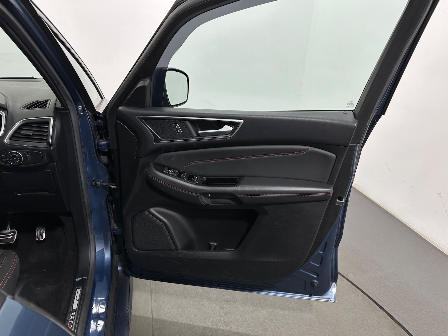 Used Ford S-Max 2019 for sale - 78034089: Photo 34