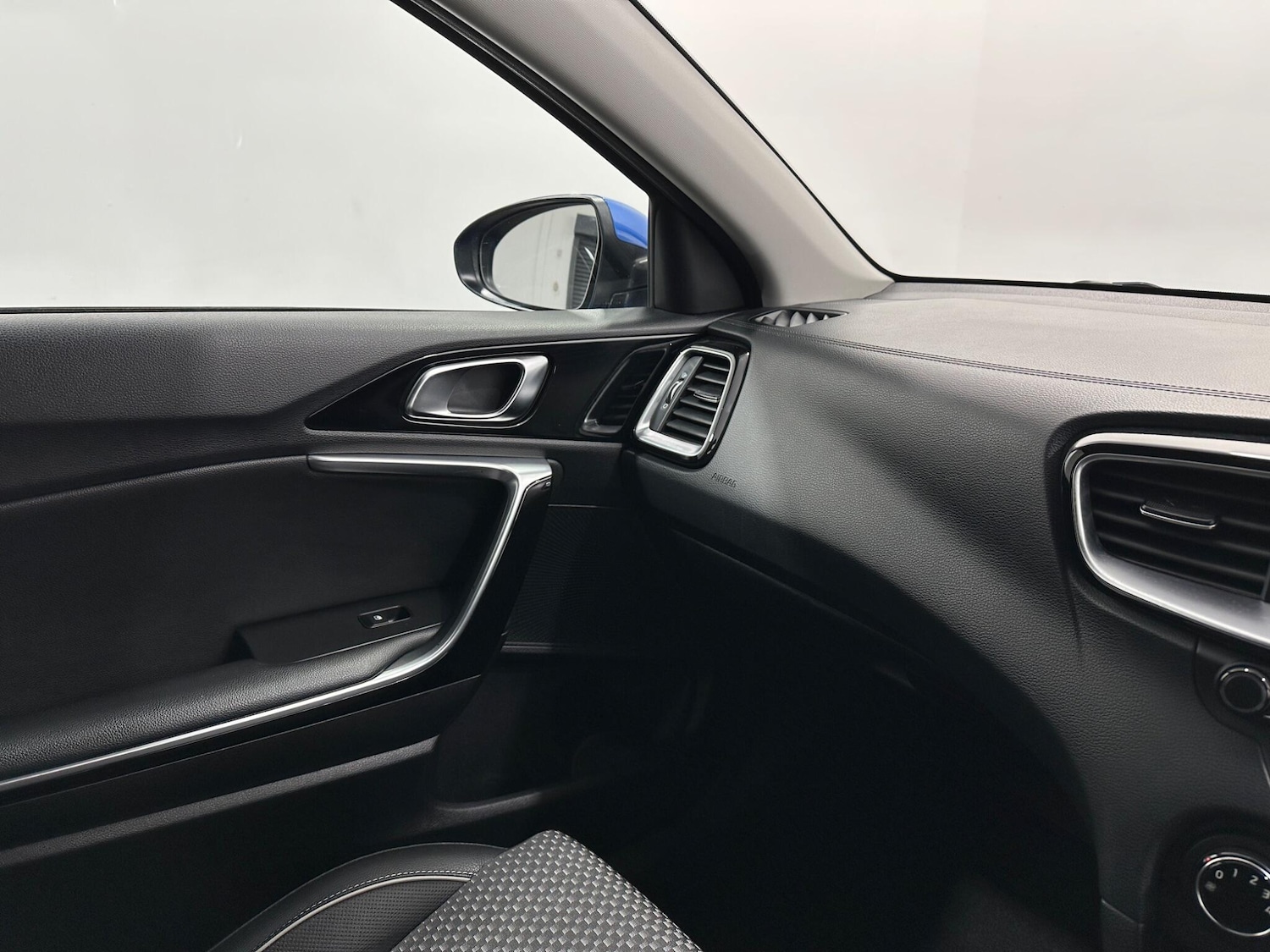 Used Kia Ceed for sale - 78127334: Photo 26