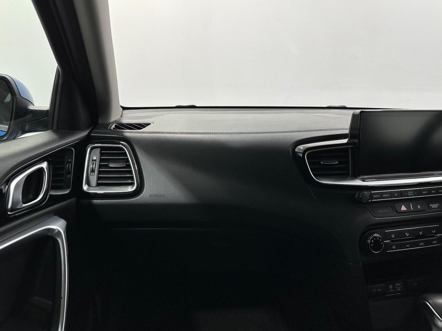 Used Kia Ceed for sale - 78127334: Photo 28