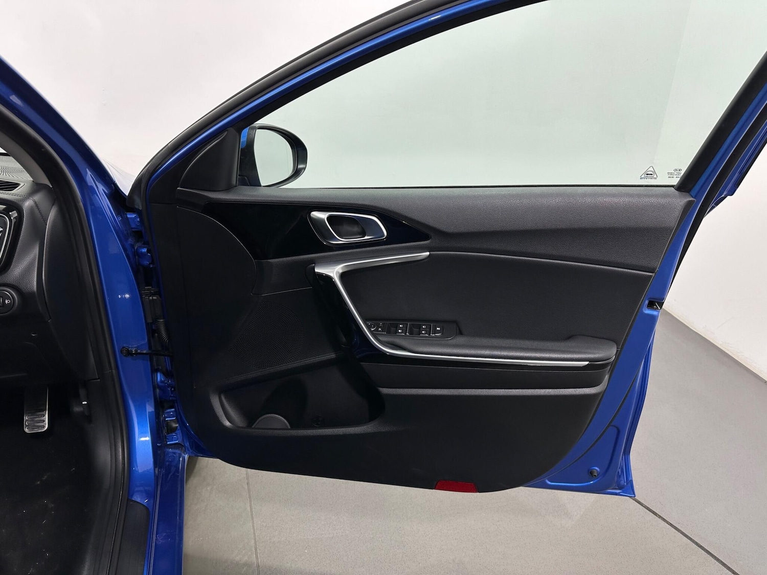 Used Kia Ceed for sale - 78127334: Photo 33