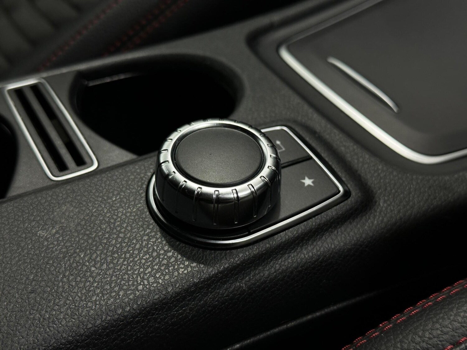 Used Mercedes-Benz GLA 2019 for sale - 77940096: Photo 21