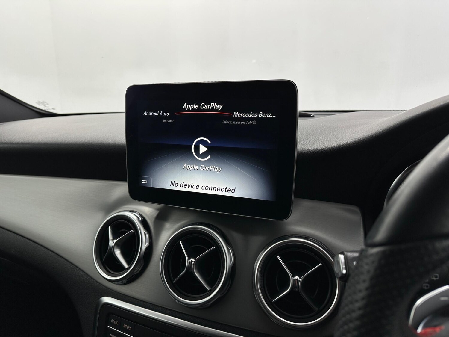 Used Mercedes-Benz GLA 2019 for sale - 77940096: Photo 26