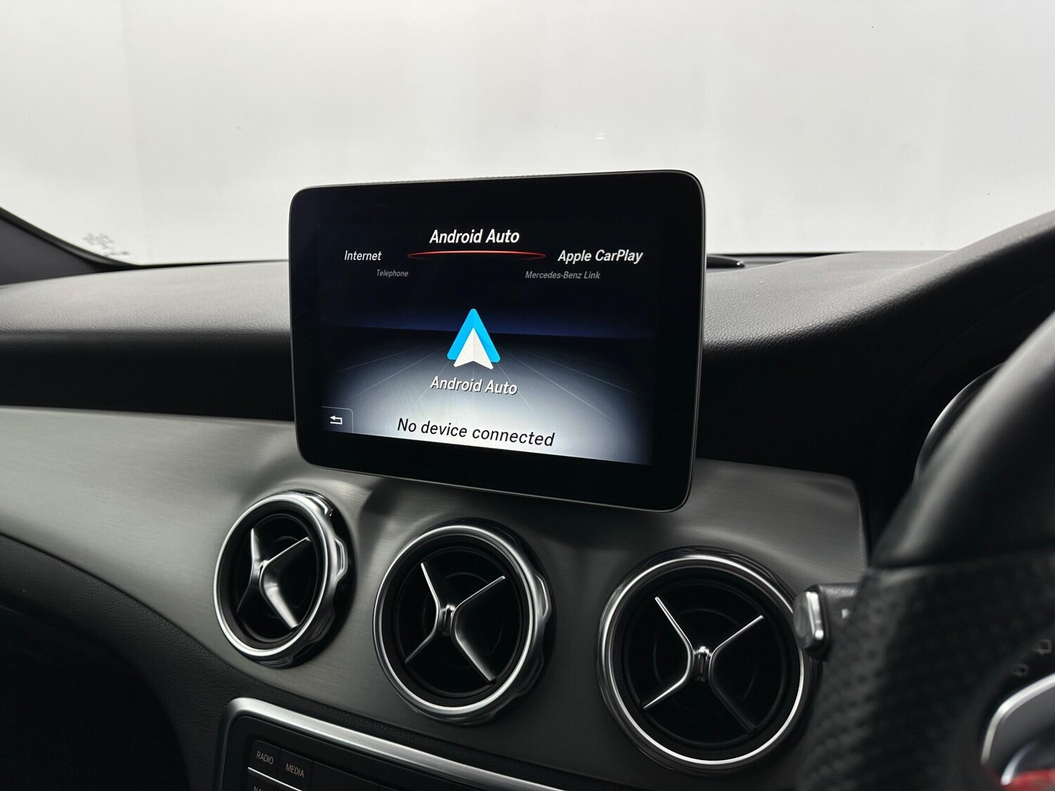 Used Mercedes-Benz GLA 2019 for sale - 77940096: Photo 27