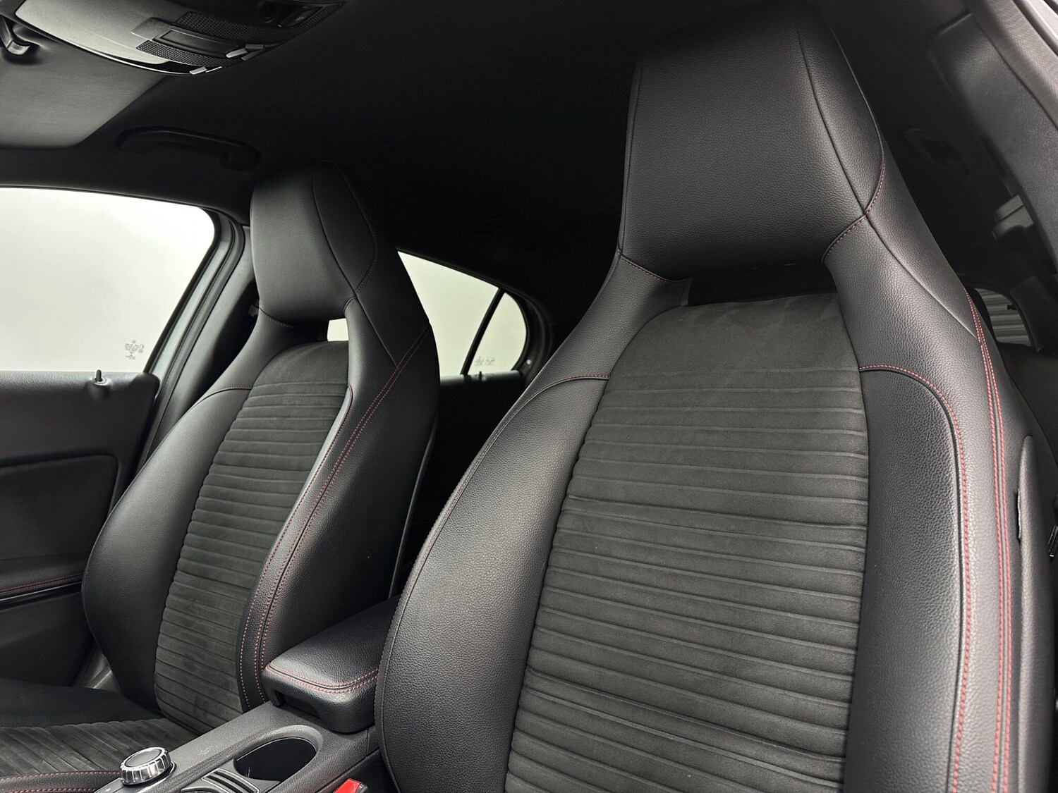 Used Mercedes-Benz GLA 2019 for sale - 77940096: Photo 37