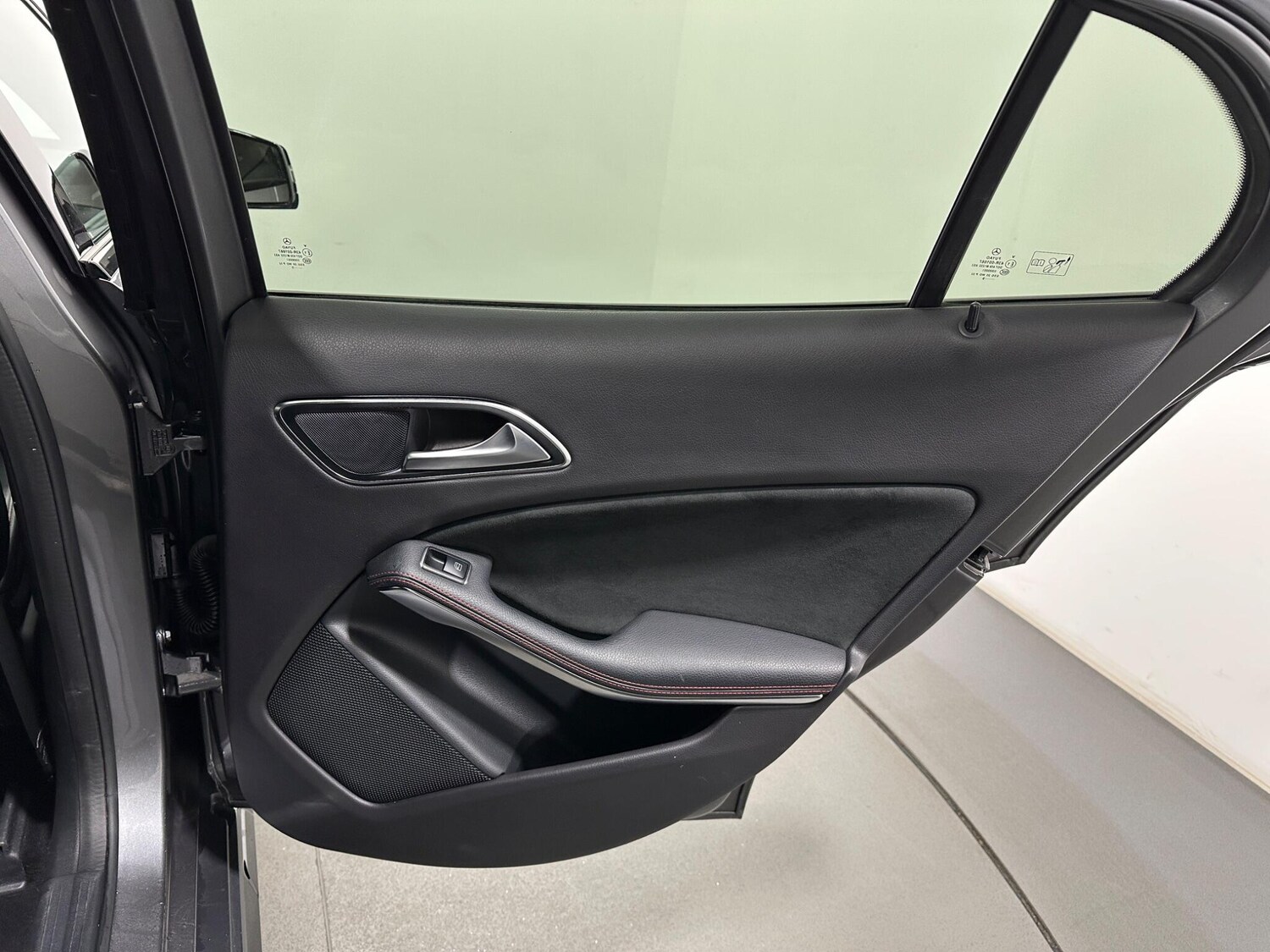 Used Mercedes-Benz GLA 2019 for sale - 77940096: Photo 44