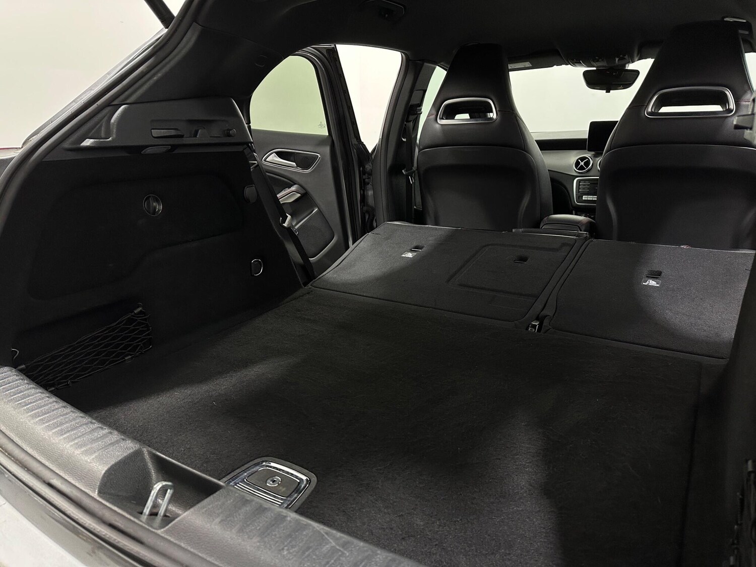 Used Mercedes-Benz GLA 2019 for sale - 77940096: Photo 46