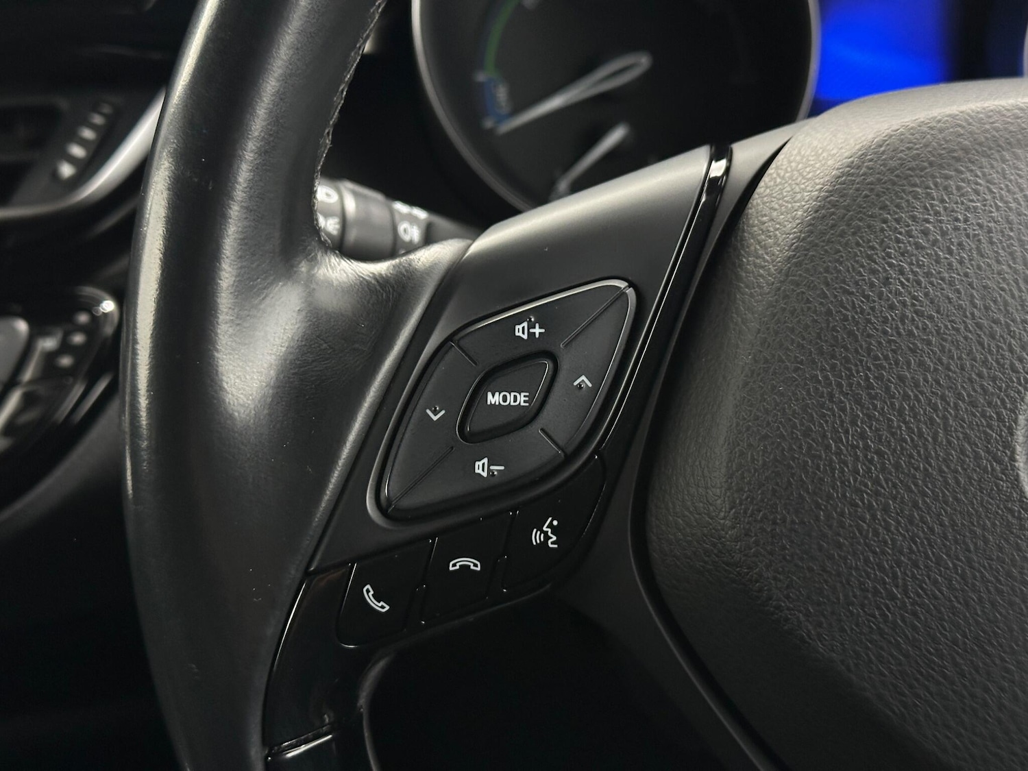 Used Toyota C-HR for sale - 77174912: Photo 14