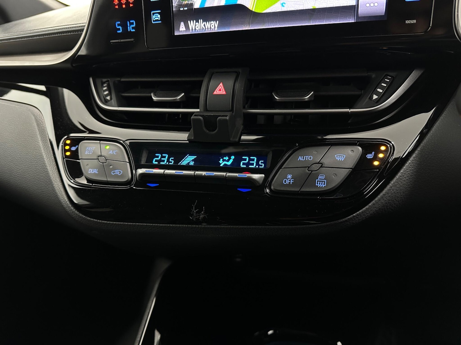 Used Toyota C-HR for sale - 77174912: Photo 19