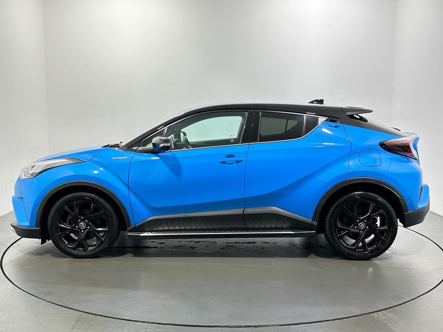 Used Toyota C-HR for sale - 77174912: Photo 5