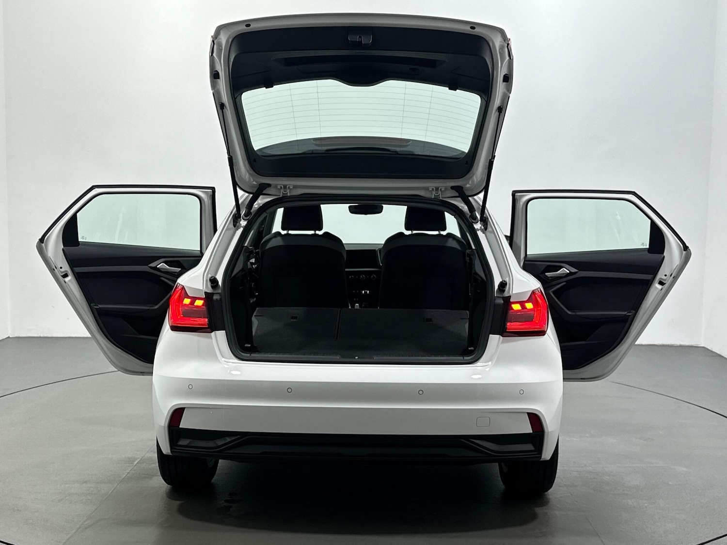 Used Audi A1 for sale - 77538554: Photo 43