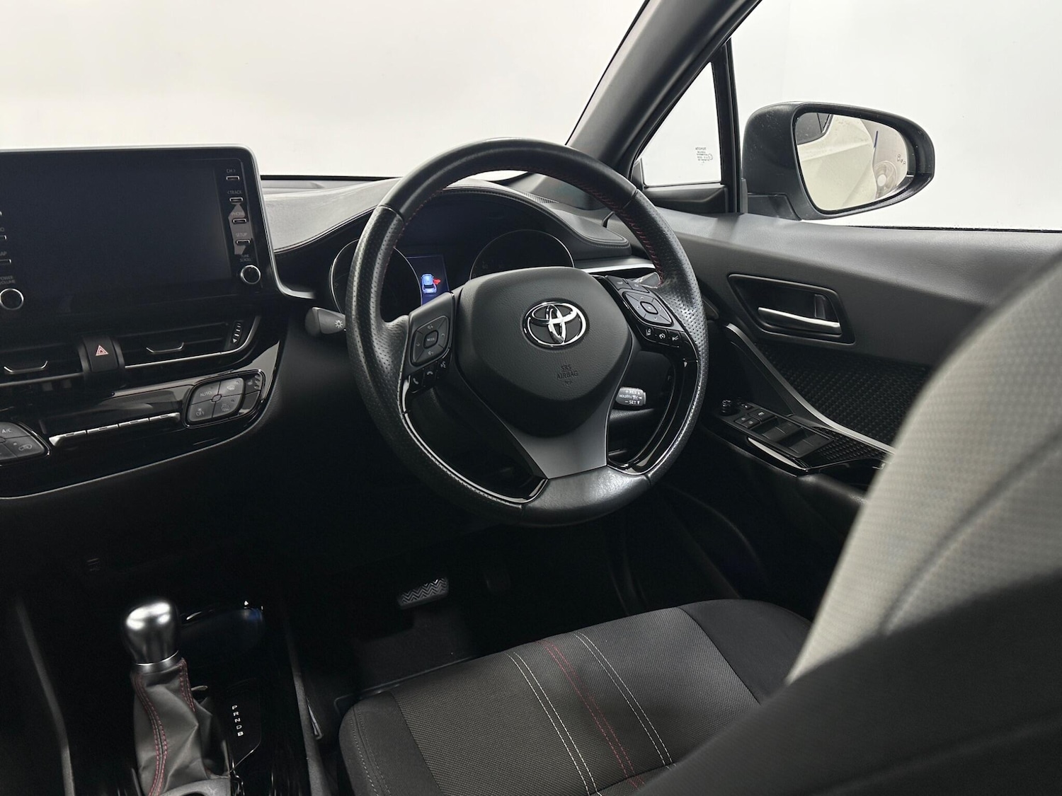 Used Toyota C-HR 2021 for sale - 77156585: Photo 11