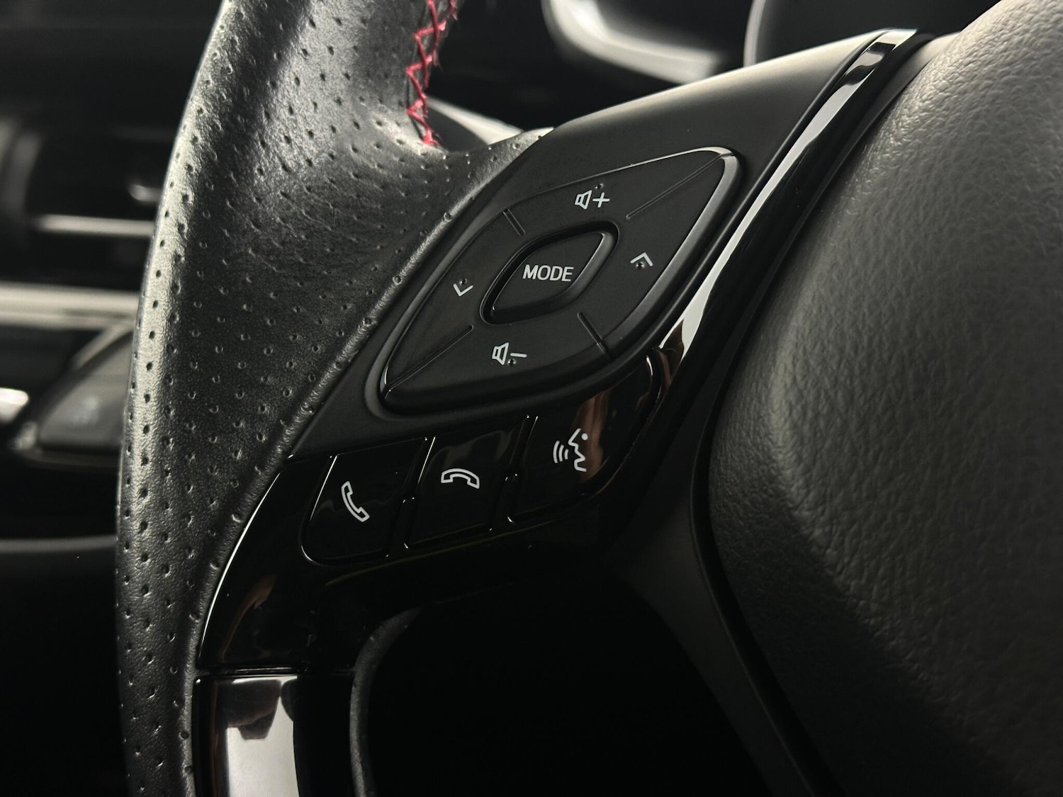 Used Toyota C-HR 2021 for sale - 77156585: Photo 13