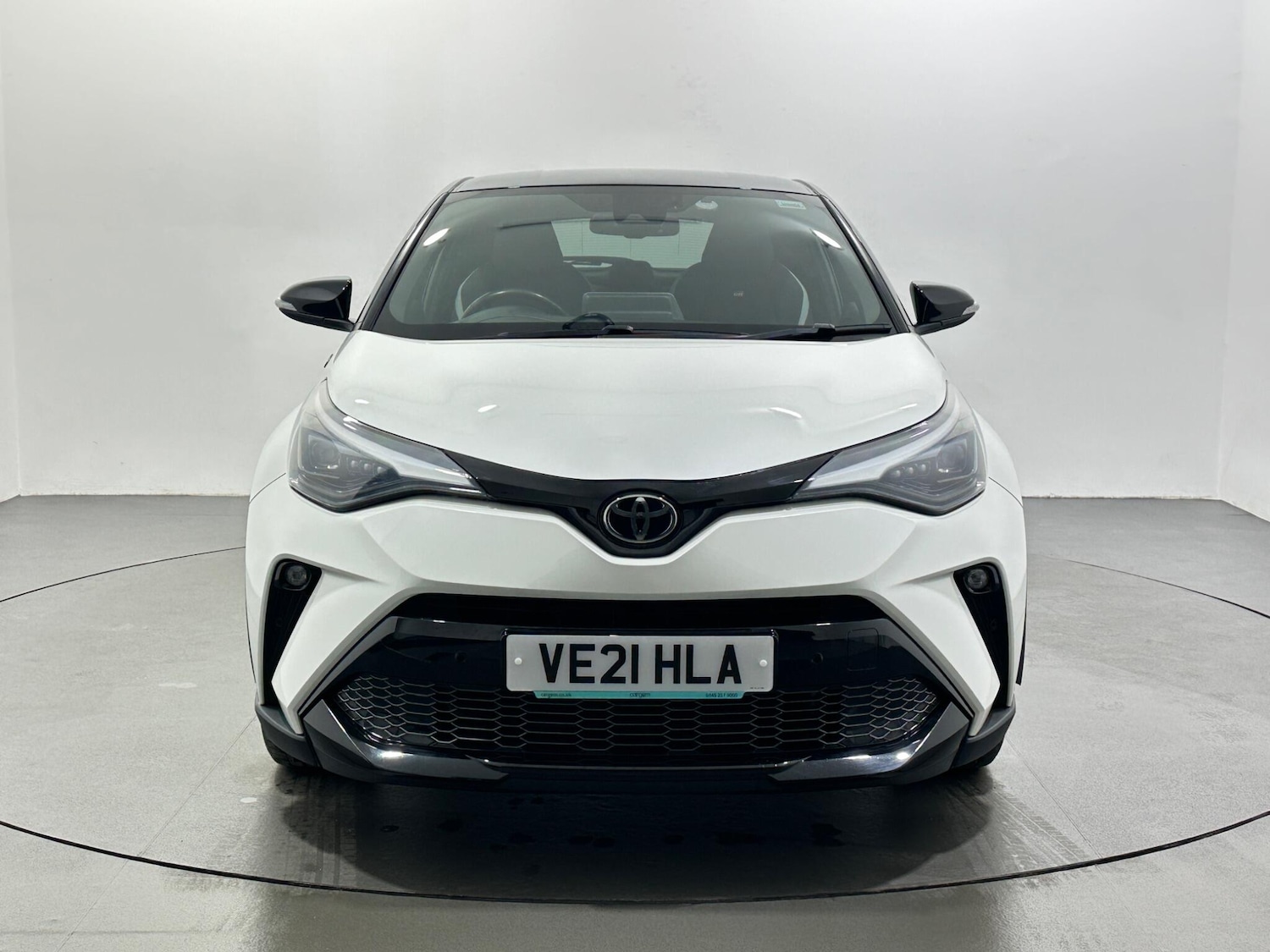 Used Toyota C-HR 2021 for sale - 77156585: Photo 3