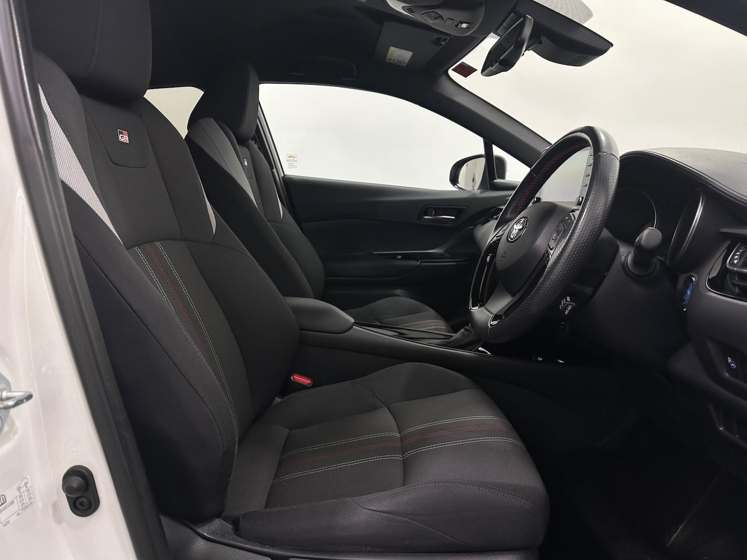 Used Toyota C-HR 2021 for sale - 77156585: Photo 30