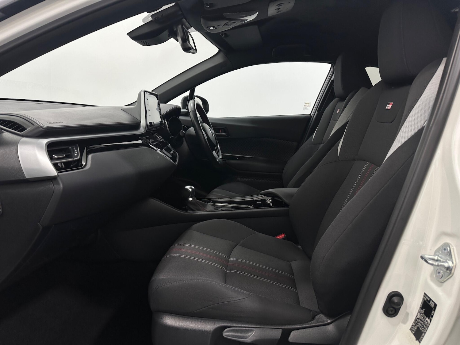 Used Toyota C-HR 2021 for sale - 77156585: Photo 34