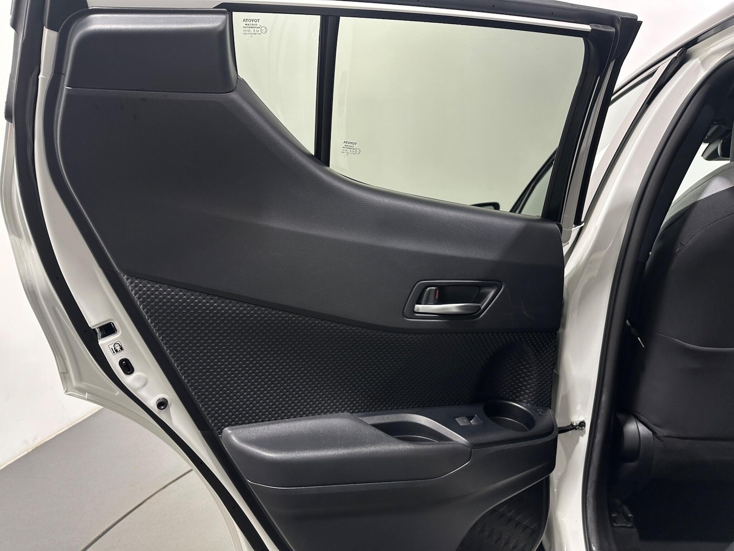 Used Toyota C-HR 2021 for sale - 77156585: Photo 40