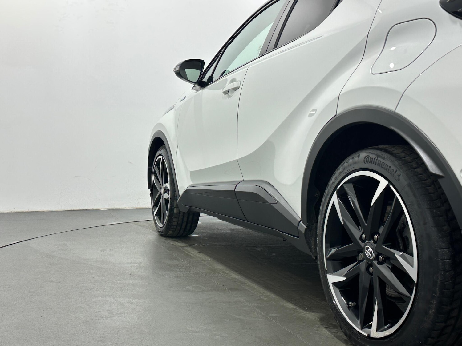 Used Toyota C-HR 2021 for sale - 77156585: Photo 49