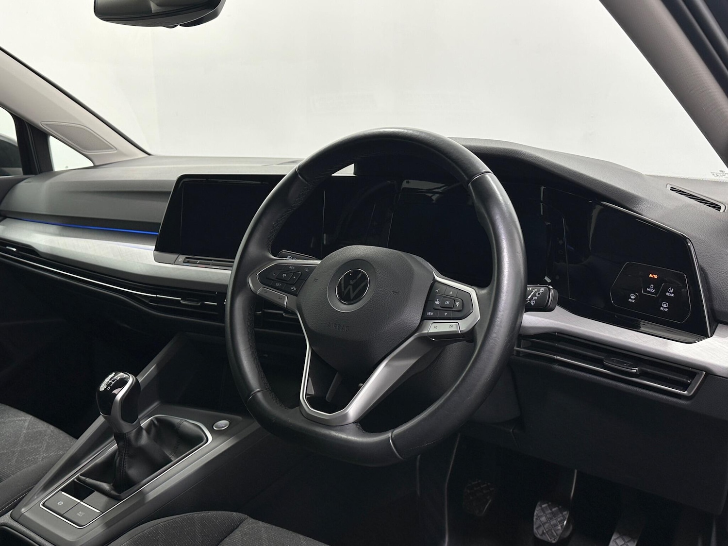 Used Volkswagen Golf 2021 for sale - 76878670: Photo 10