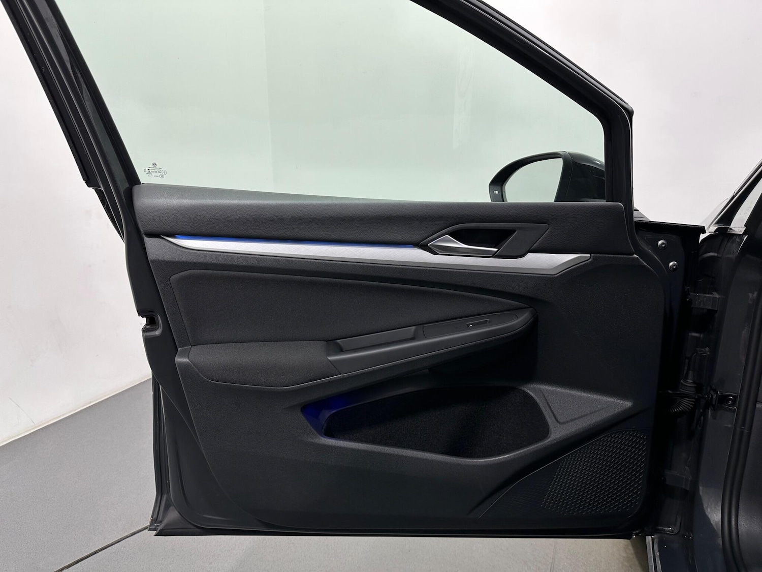 Used Volkswagen Golf 2021 for sale - 76878670: Photo 32