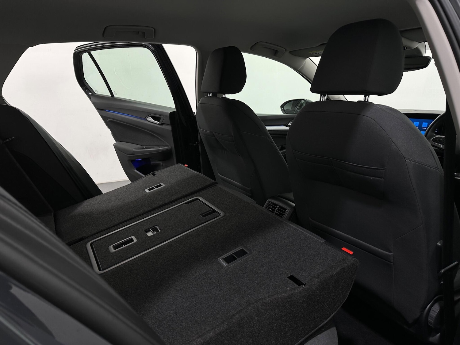 Used Volkswagen Golf 2021 for sale - 76878670: Photo 41