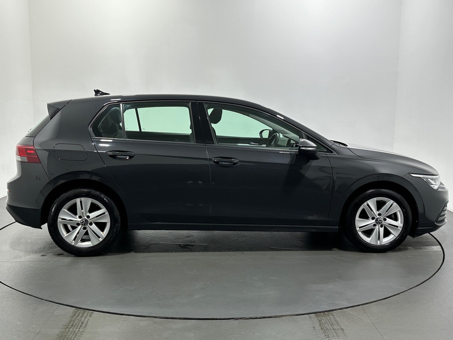 Used Volkswagen Golf 2021 for sale - 76878670: Photo 9