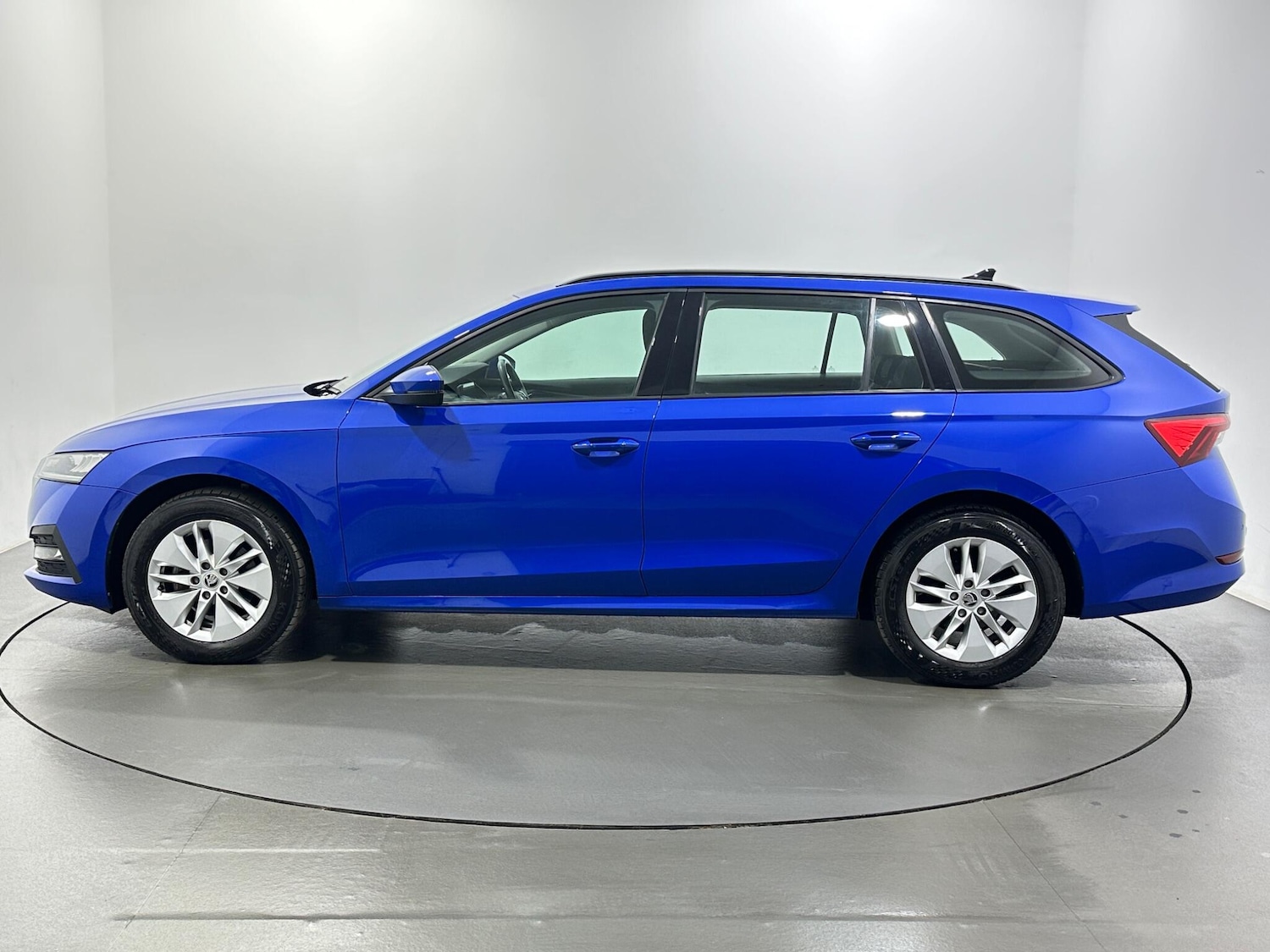 Used Skoda Octavia 2022 for sale - 77229998: Photo 5