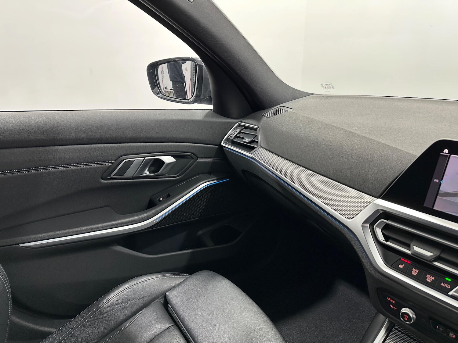 Used BMW 3 Series 2021 for sale - 76878639: Photo 28