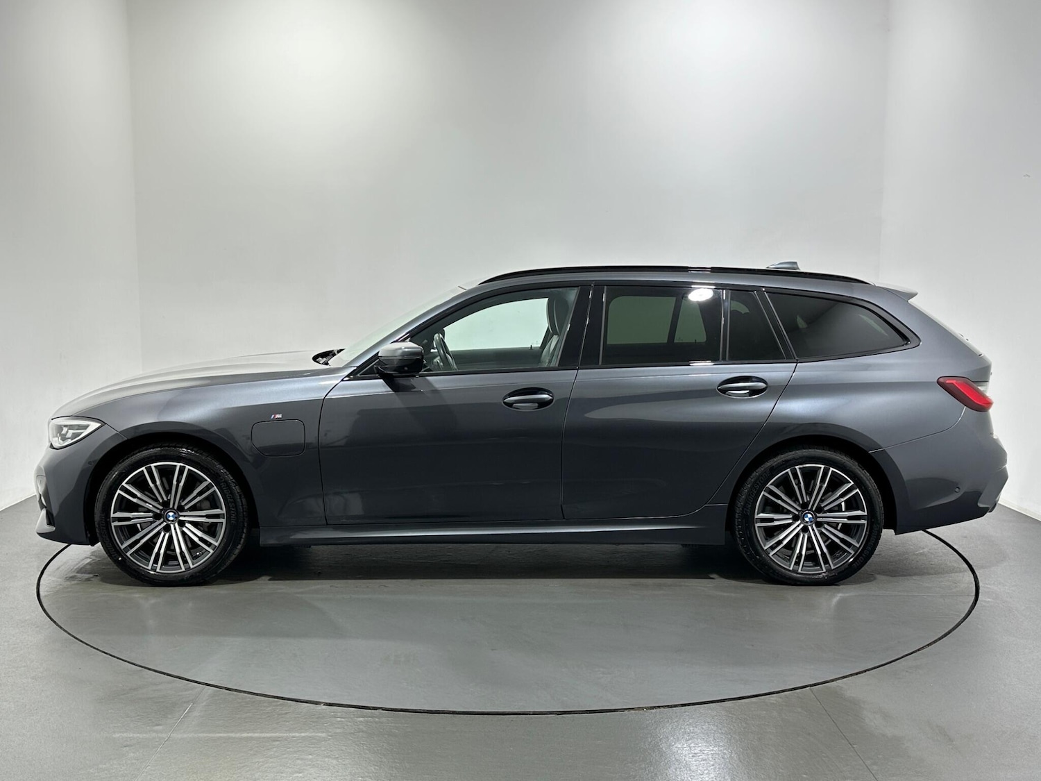 Used BMW 3 Series 2021 for sale - 76878639: Photo 5
