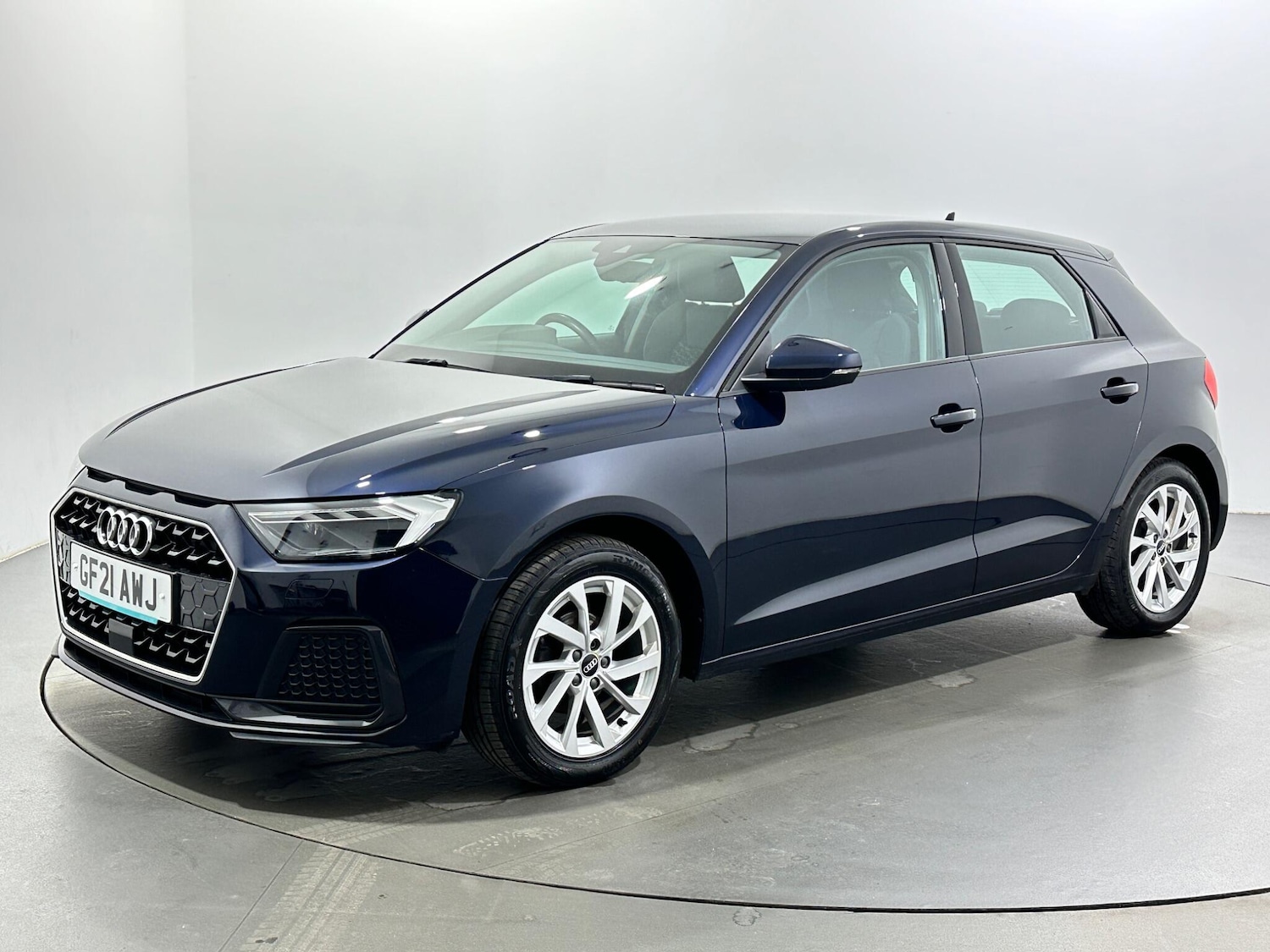 Used Audi A1 for sale - 77612683: Photo 4