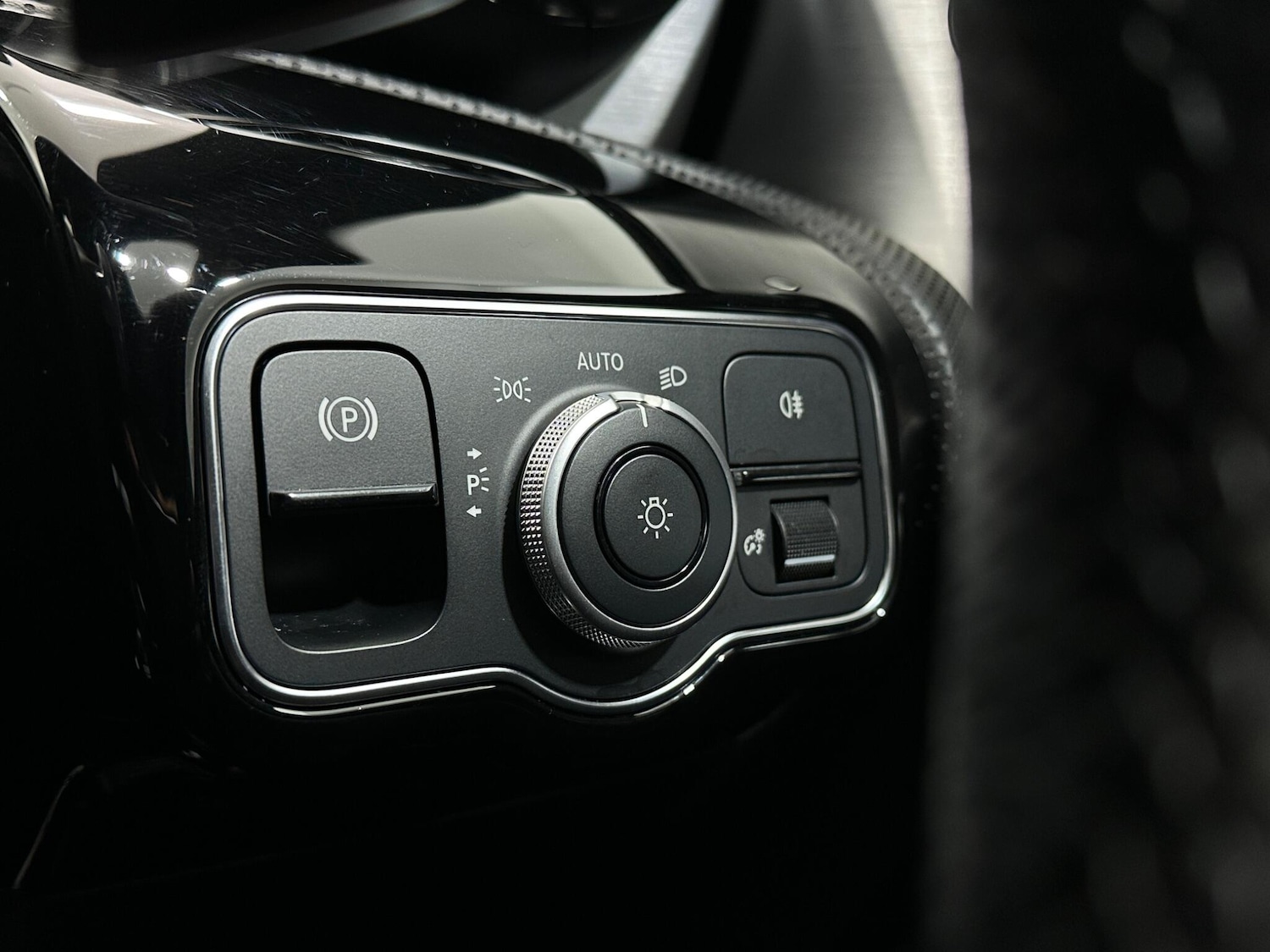 Used Mercedes-Benz CLA for sale - 77021209: Photo 17