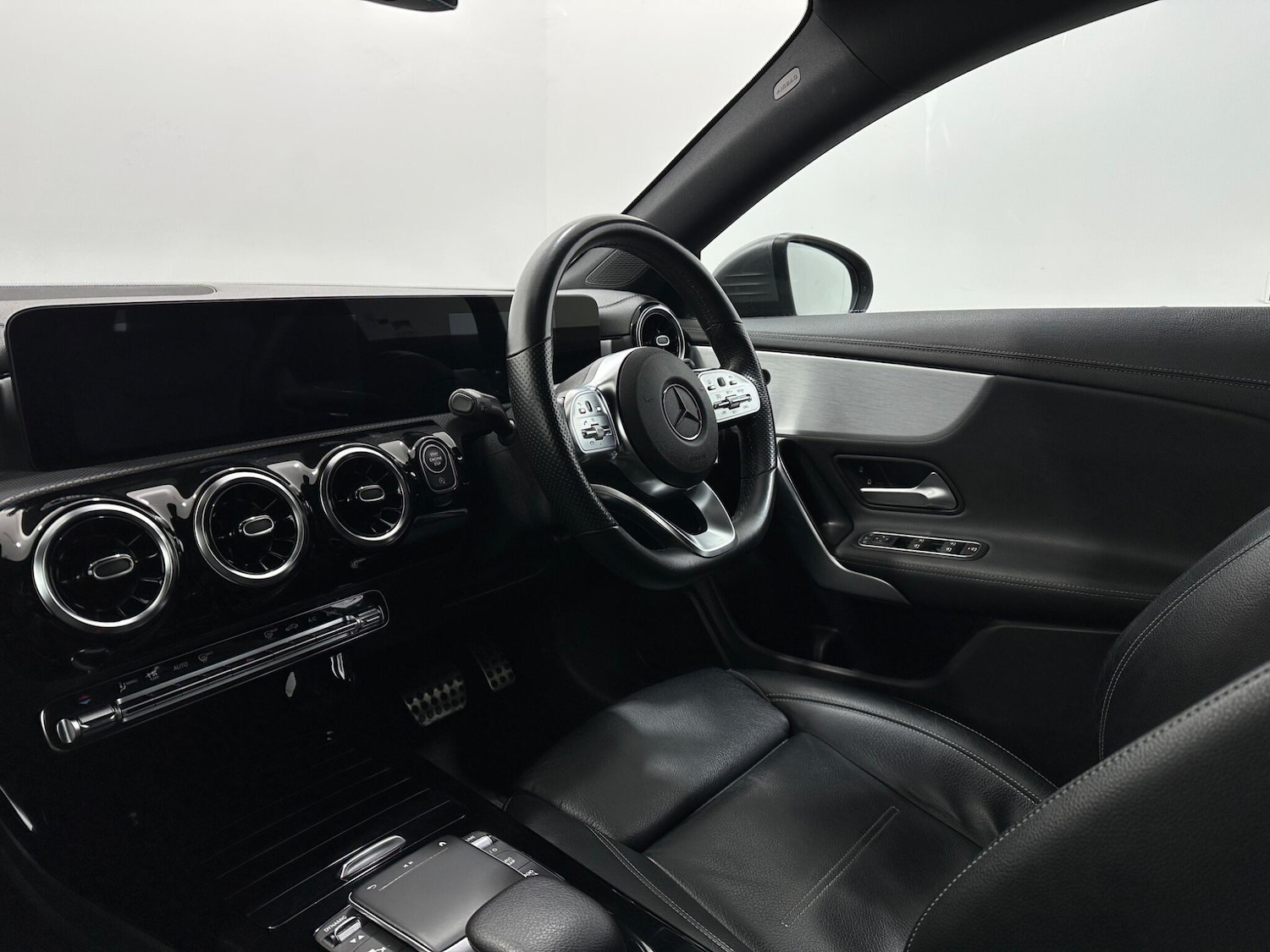 Used Mercedes-Benz CLA for sale - 77021209: Photo 32