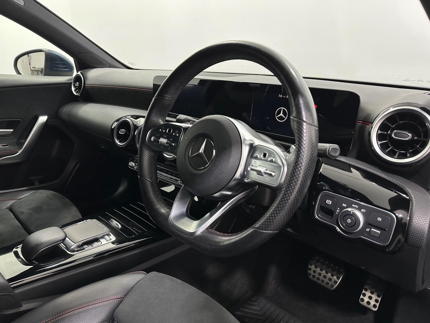 Used Mercedes-Benz A-Class for sale - 77484080: Photo 11