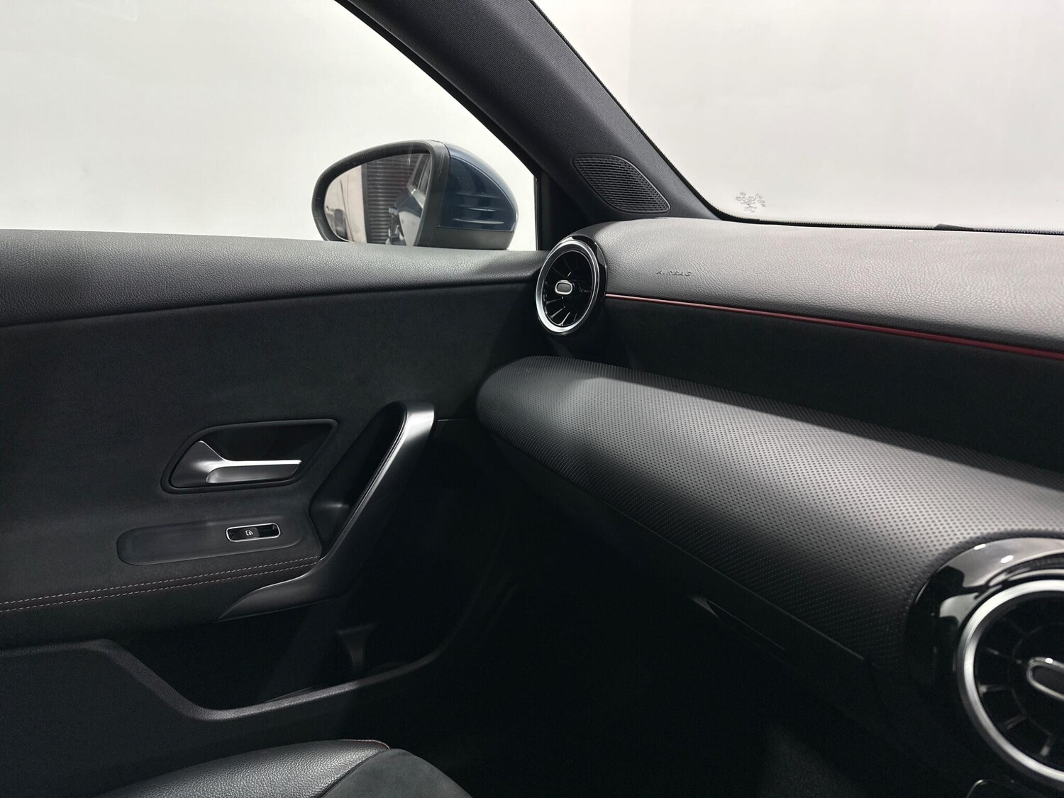 Used Mercedes-Benz A-Class for sale - 77484080: Photo 26