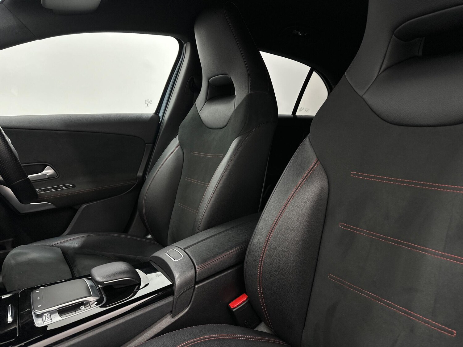 Used Mercedes-Benz A-Class for sale - 77484080: Photo 35