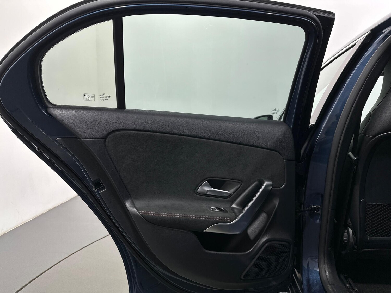 Used Mercedes-Benz A-Class for sale - 77484080: Photo 40