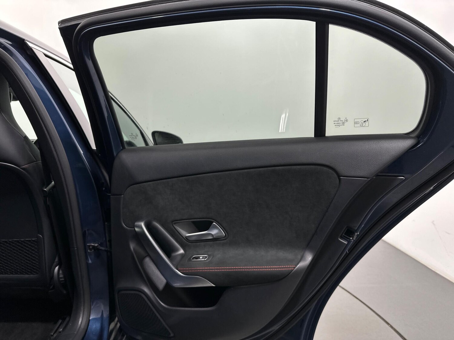 Used Mercedes-Benz A-Class for sale - 77484080: Photo 43