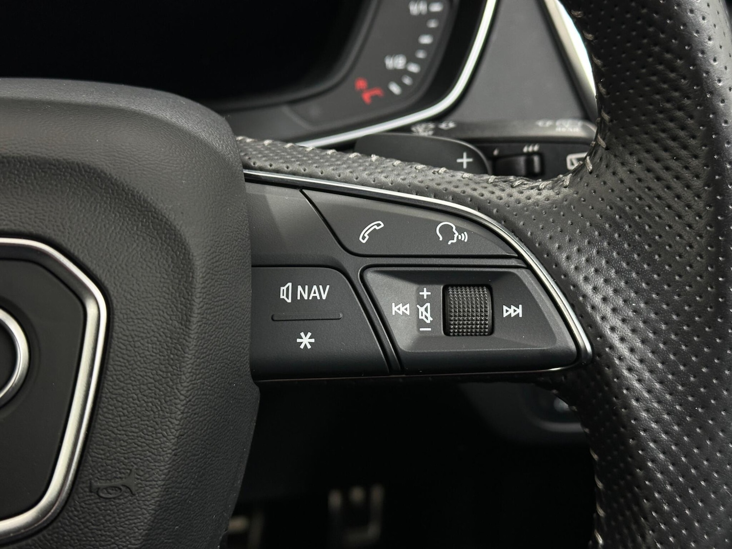 Used Audi Q5 2017 for sale - 78204795: Photo 16