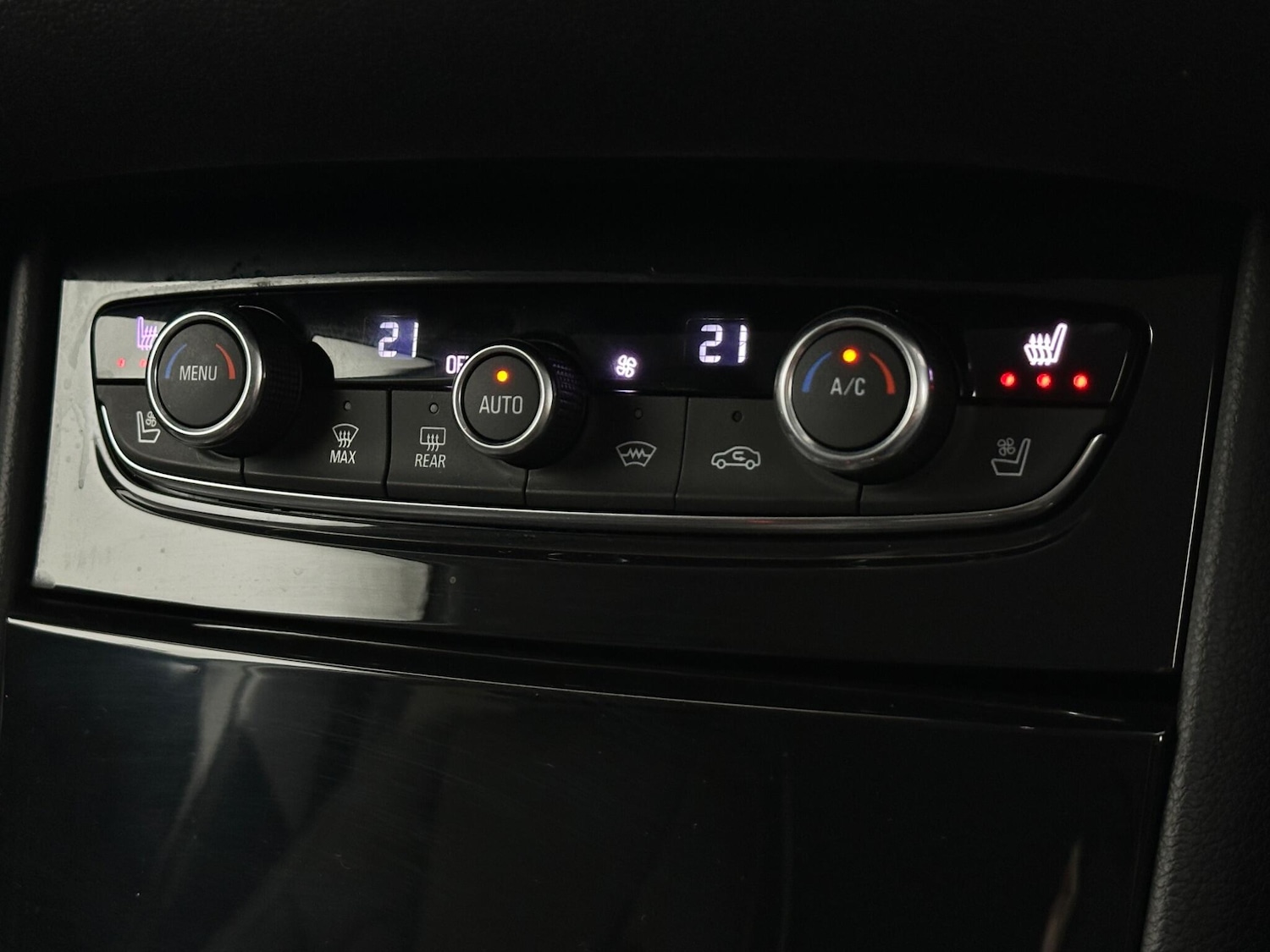 Used Vauxhall Grandland X 2018 for sale - 76878887: Photo 20