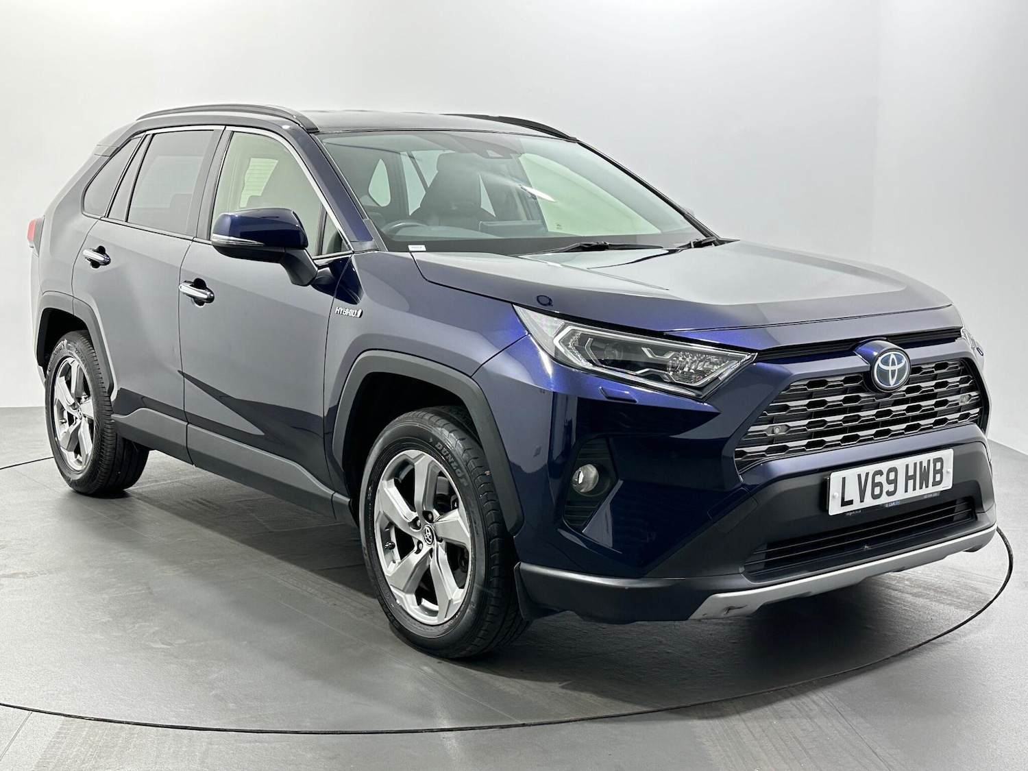Used Toyota RAV4 2019 for sale - 76878589: Photo 1