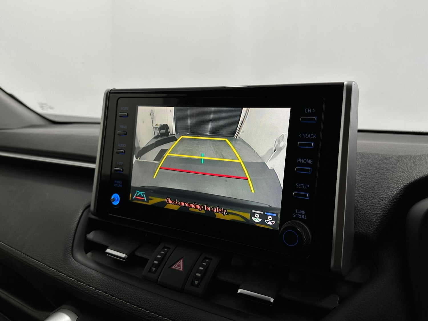 Used Toyota RAV4 2019 for sale - 76878589: Photo 23