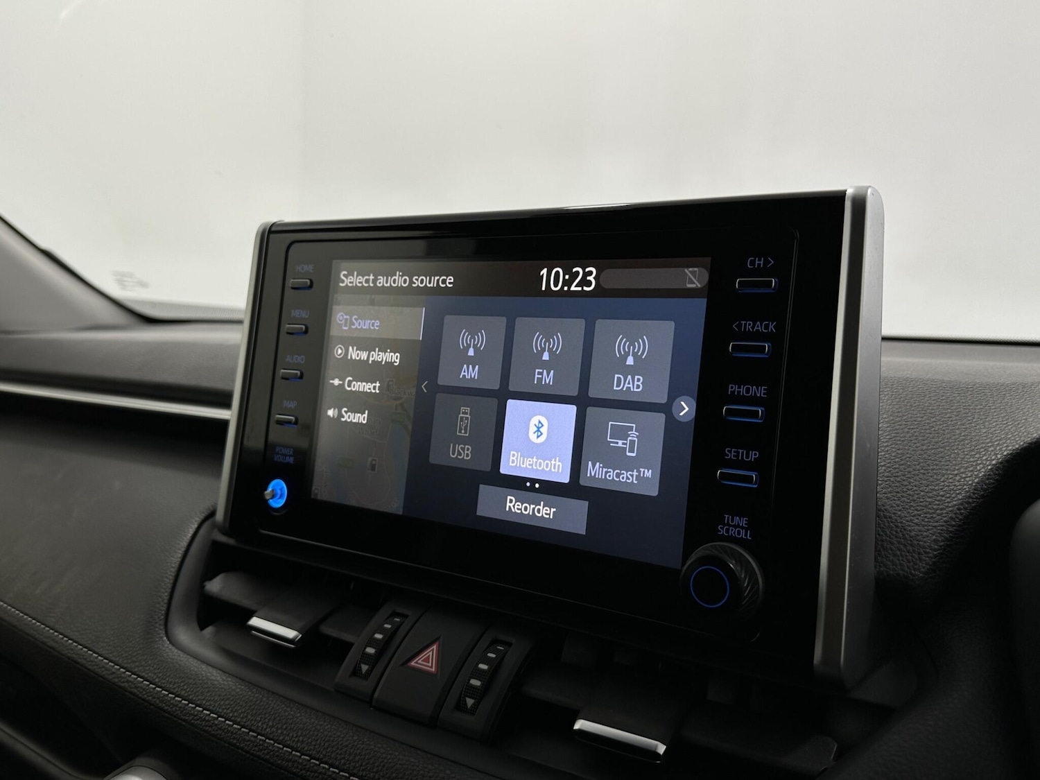 Used Toyota RAV4 2019 for sale - 76878589: Photo 24